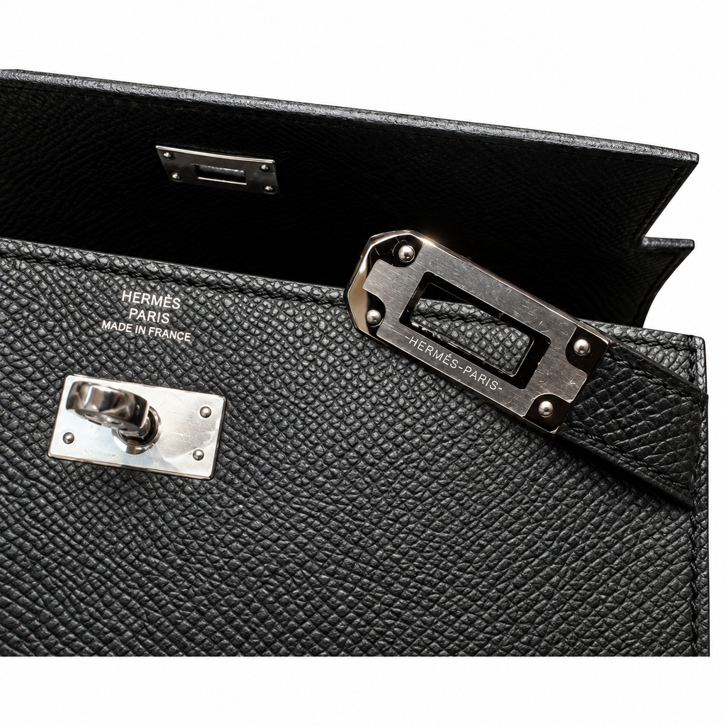Hermès 25cm Crossbody Bag – Hands-Free Luxury Leather